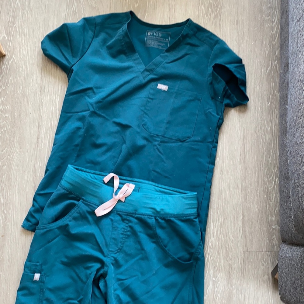 Figs limited edition teal color